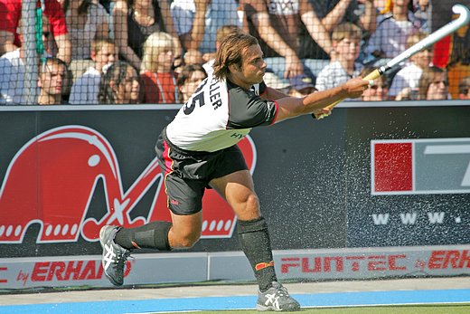 © Herbert Bohlscheid  www.sportfoto.tv und Wolfgang Quednau  www.hockeyimage.net