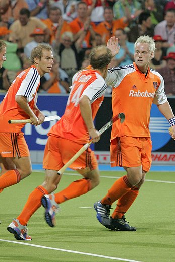 © Herbert Bohlscheid (www.sportfoto.tv) / Wolfgang Quednau (www.hockeyimage.net)