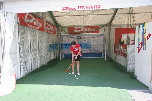 © Herbert Bohlscheid (www.sportfoto.tv) / Wolfgang Quednau (www.hockeyimage.net)