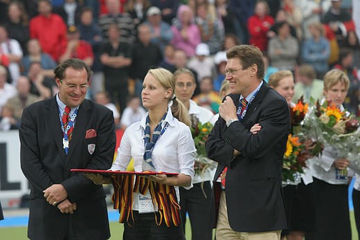 © Herbert Bohlscheid (www.sportfoto.tv) / Wolfgang Quednau (www.hockeyimage.net)