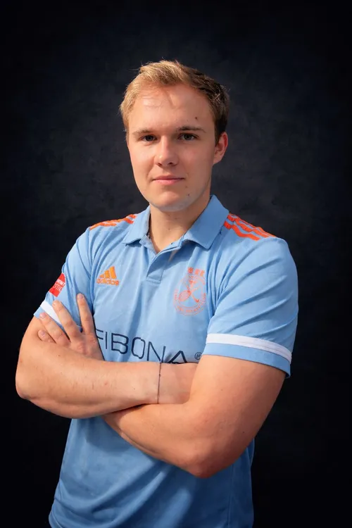 player image